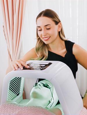 Authentische brandingfotos für Kosmetikerin im Beauty Studio