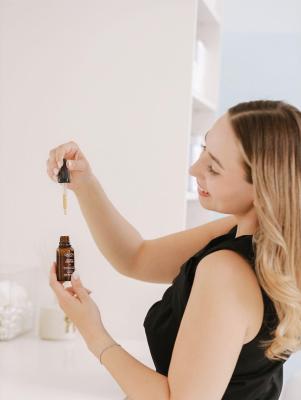 Authentische brandingfotos für Kosmetikerin im Beauty Studio