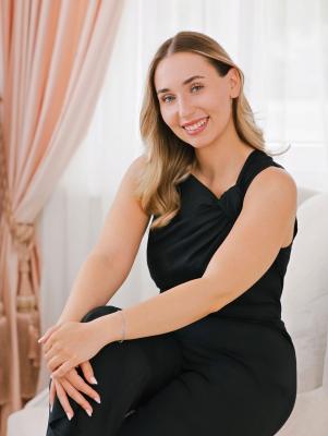 Authentische brandingfotos für Kosmetikerin im Beauty Studio
